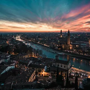 https://casa-corinna-verona.hotelinveneto.com